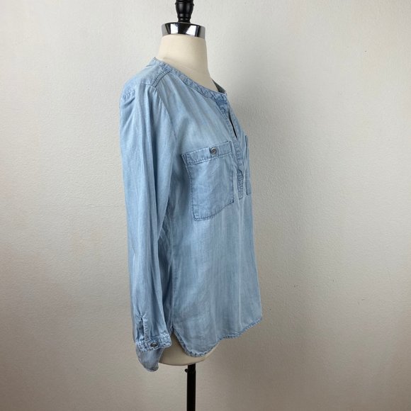 Cloth & Stone Womens Blouse Small Blue Chambray Pull Over Long Sleeves Pockets - Picture 9 of 11